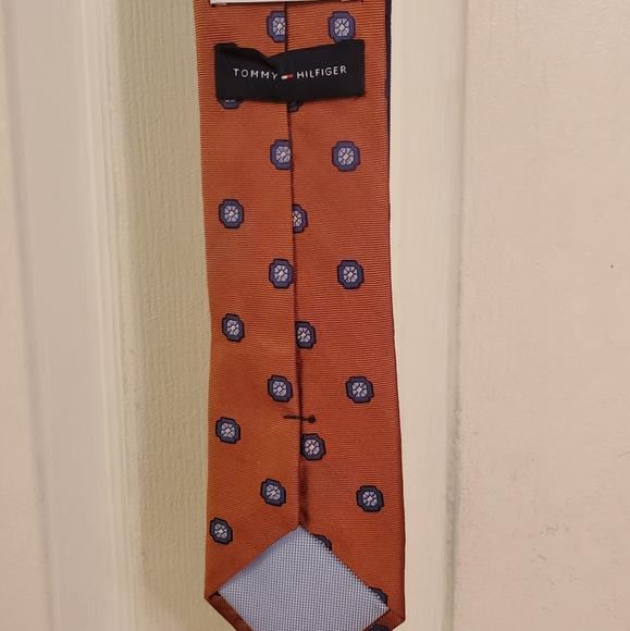 tie - Picture 2 of 2